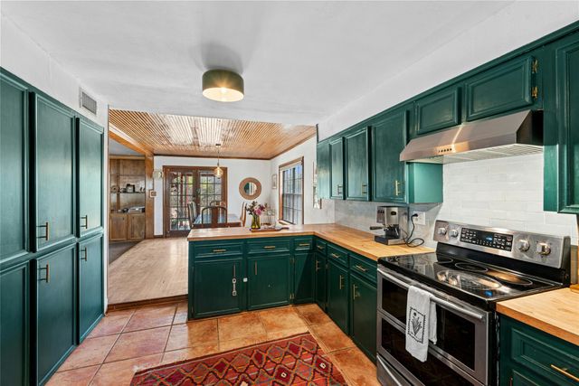 5050 Fm 535, Cedar Creek, TX 78612