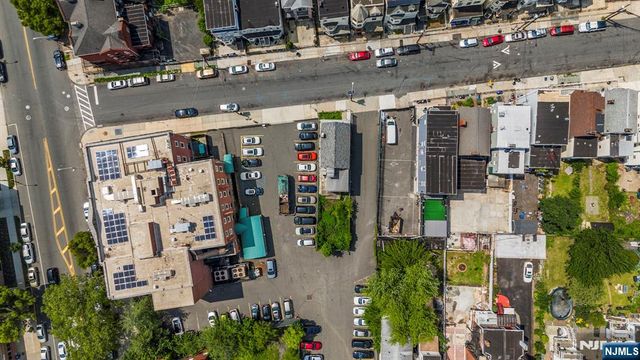 15 Taylor Street, Newark, NJ 07104