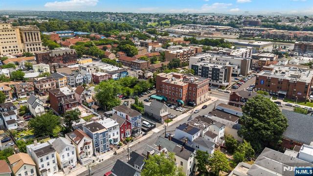15 Taylor Street, Newark, NJ 07104
