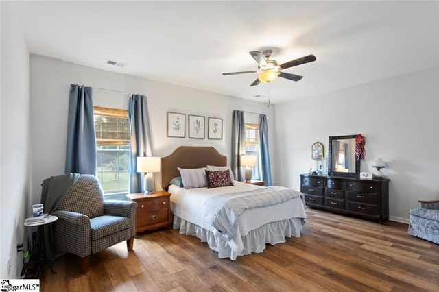 301 Valley Oak Drive, Belton, SC 29627