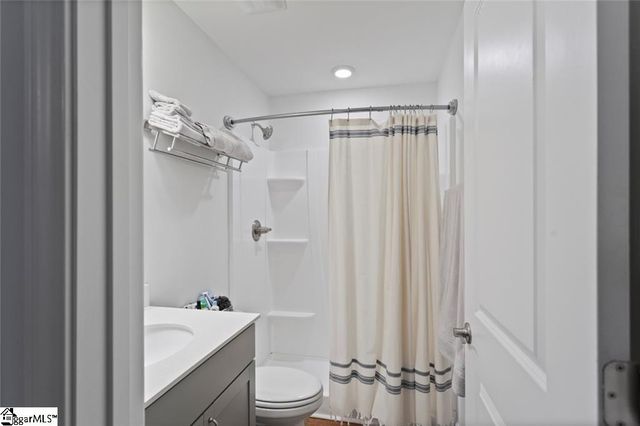 301 Valley Oak Drive, Belton, SC 29627