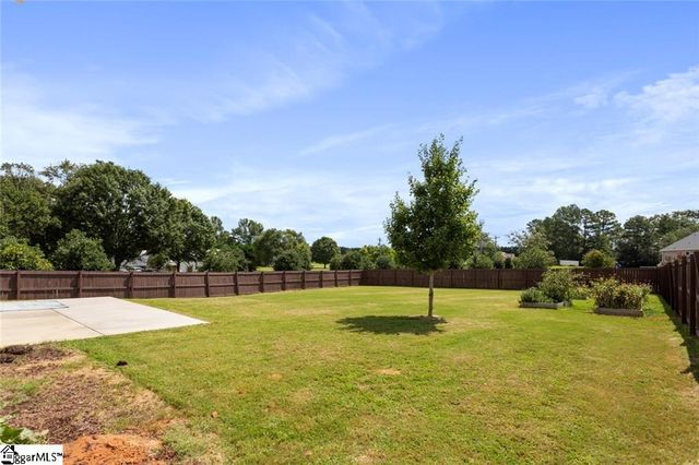 301 Valley Oak Drive, Belton, SC 29627