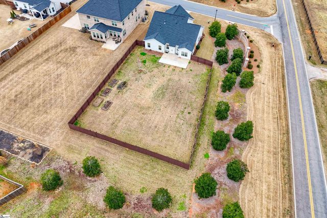 301 Valley Oak Drive, Belton, SC 29627