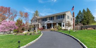 1 Regina Court, Blauvelt, NY 10913