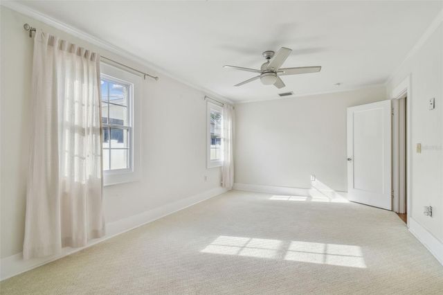 3120 S JULIA CIRCLE, Tampa, FL 33629