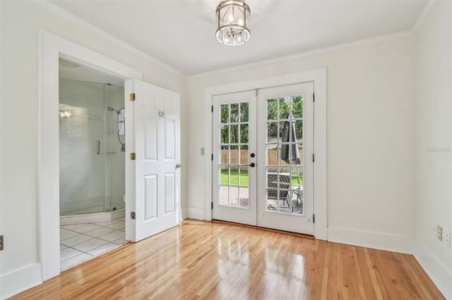 3120 S JULIA CIRCLE, Tampa, FL 33629