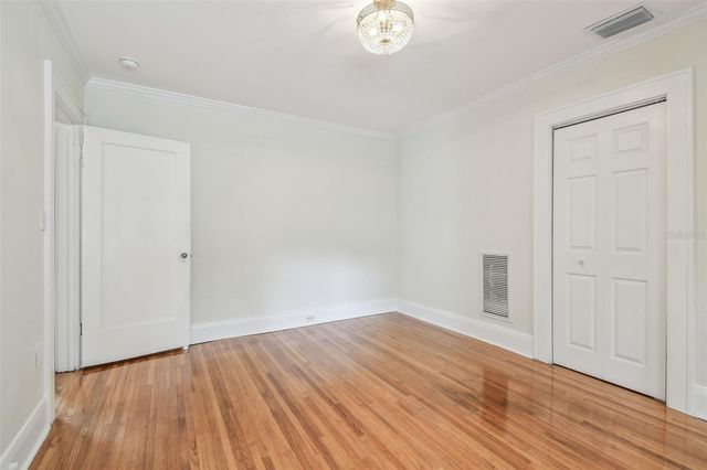 3120 S JULIA CIRCLE, Tampa, FL 33629