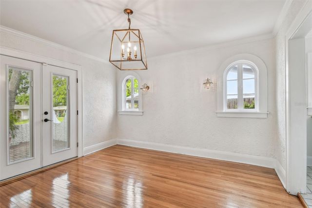 3120 S JULIA CIRCLE, Tampa, FL 33629