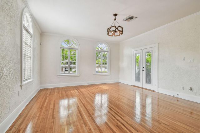 3120 S JULIA CIRCLE, Tampa, FL 33629