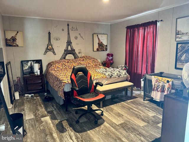 386 ROYAL CREST DR, Martinsburg, WV 25405