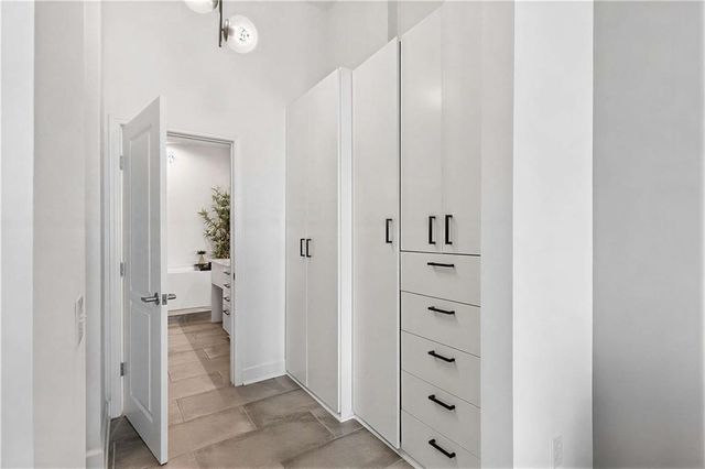 3820 Roswell Road NE 1005, Atlanta, GA 30342