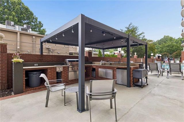 3820 Roswell Road NE 1005, Atlanta, GA 30342
