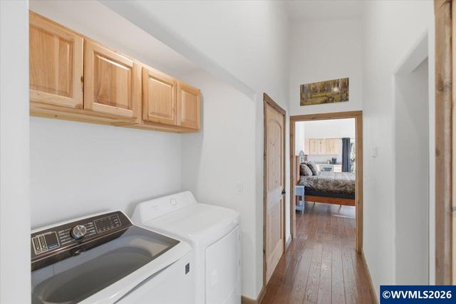 53 Olalla Rd, Toledo, OR 97391