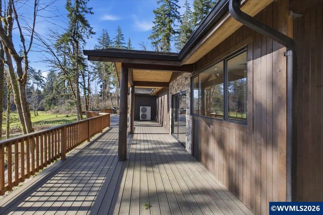 53 Olalla Rd, Toledo, OR 97391