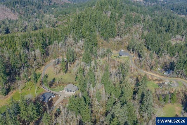 53 Olalla Rd, Toledo, OR 97391