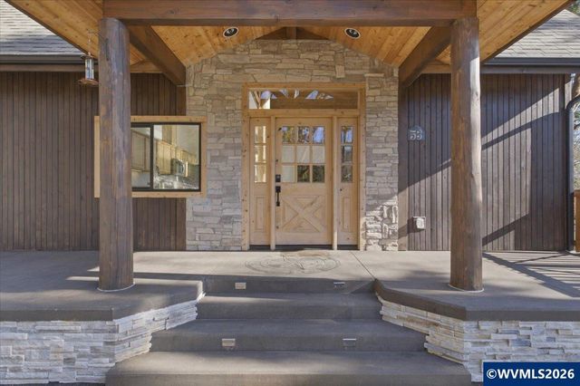 53 Olalla Rd, Toledo, OR 97391