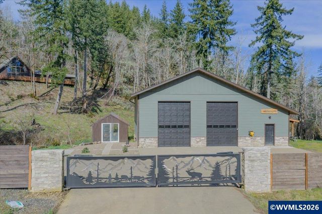 53 Olalla Rd, Toledo, OR 97391