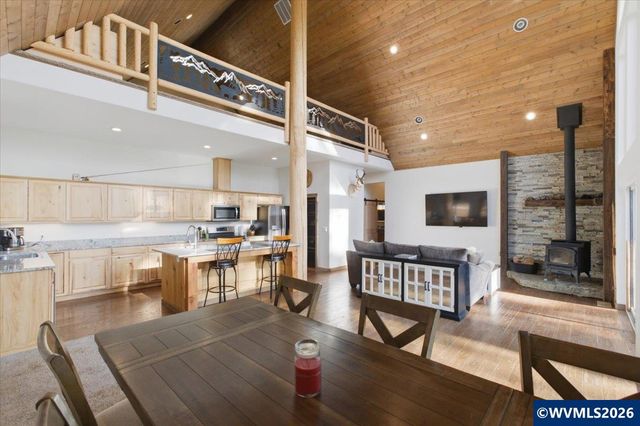 53 Olalla Rd, Toledo, OR 97391