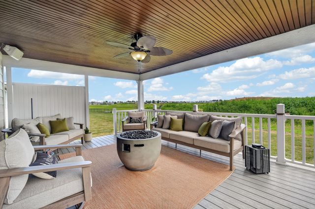3221 4th Avenue SE, Altoona, IA 50009