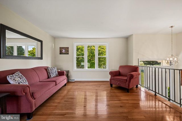 1683 DUTCH MILL RD, Franklinville, NJ 08322