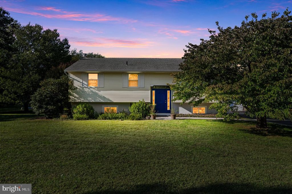 1683 DUTCH MILL RD, Franklinville, NJ 08322