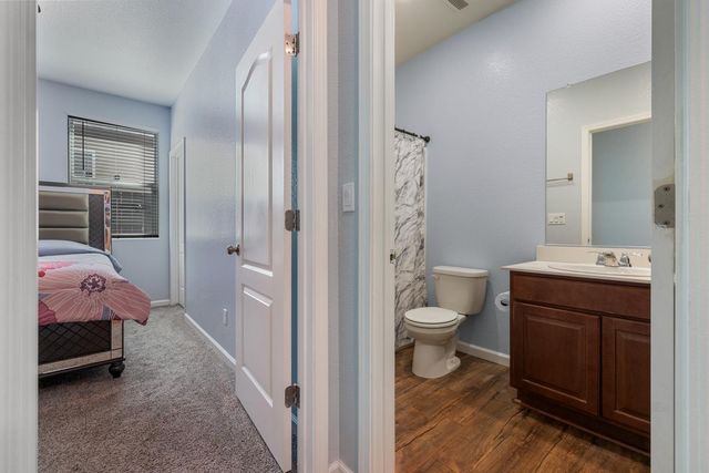 668 Flagstone Dr, Stockton, CA 95206