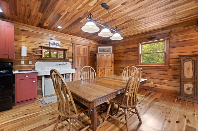 249 Diamond Lane, Wallingford, KY 41093