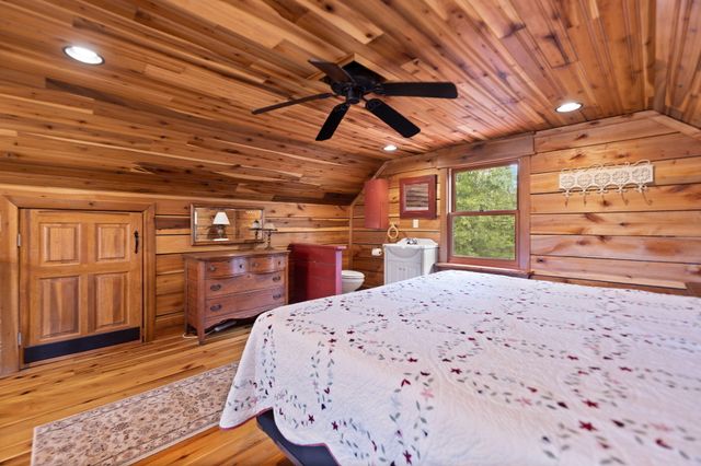 249 Diamond Lane, Wallingford, KY 41093