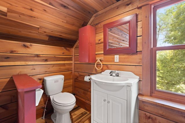 249 Diamond Lane, Wallingford, KY 41093