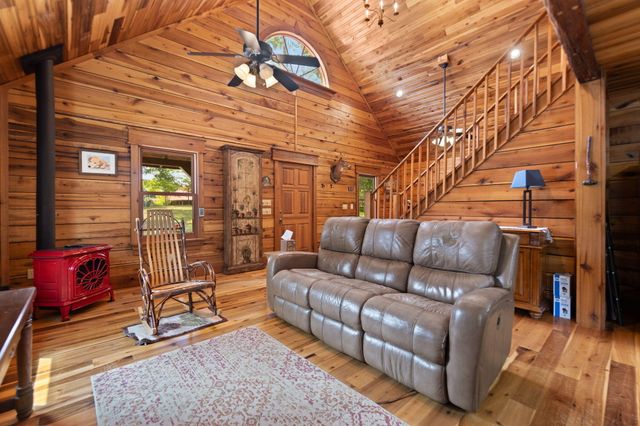 249 Diamond Lane, Wallingford, KY 41093