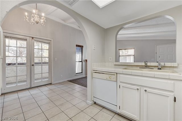 6149 Oakey Boulevard C, Las Vegas, NV 89146