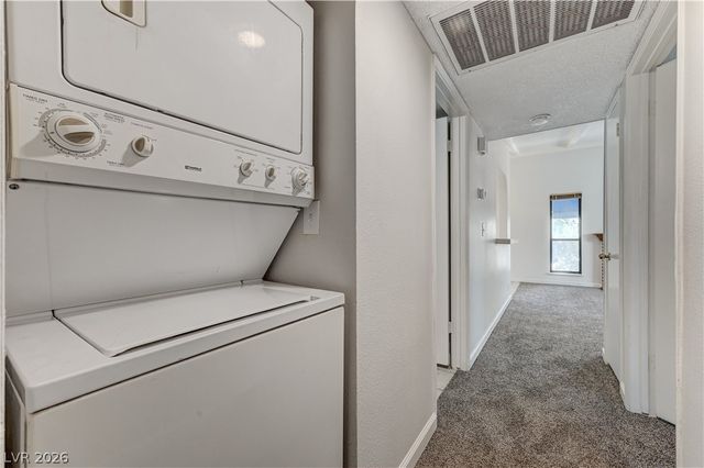 6149 Oakey Boulevard C, Las Vegas, NV 89146