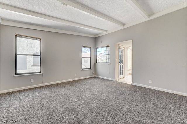 6149 Oakey Boulevard C, Las Vegas, NV 89146