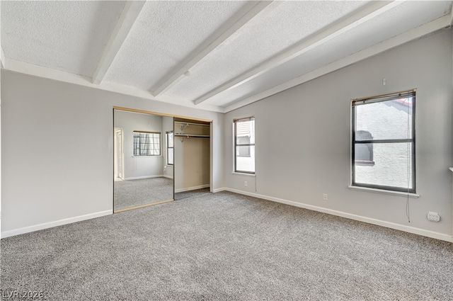 6149 Oakey Boulevard C, Las Vegas, NV 89146