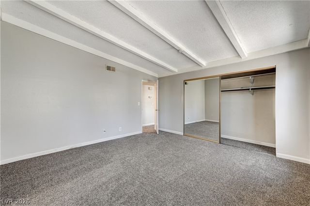 6149 Oakey Boulevard C, Las Vegas, NV 89146