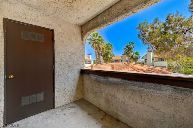 6149 Oakey Boulevard C, Las Vegas, NV 89146