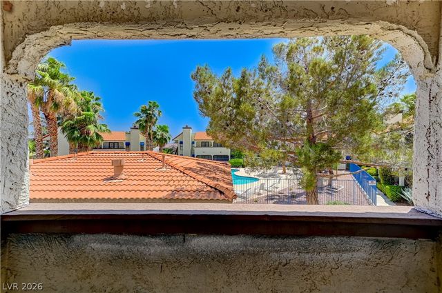 6149 Oakey Boulevard C, Las Vegas, NV 89146