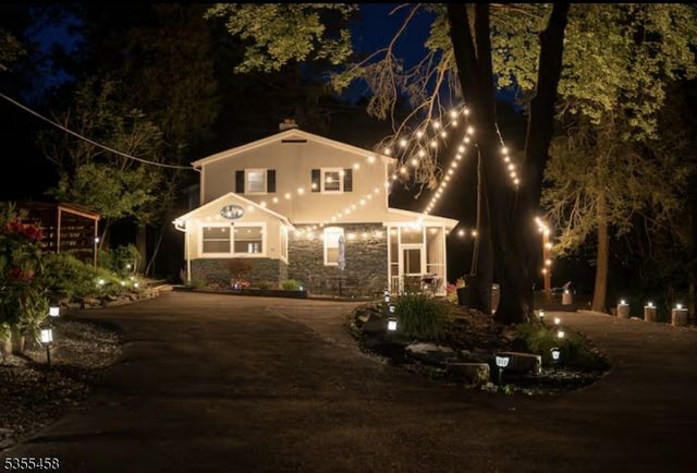 14 Luchetti Way, Andover Twp., NJ 07860