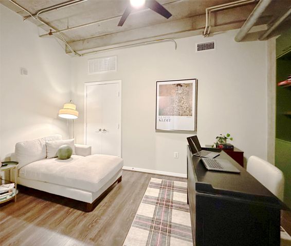 1001 Belleview Street 307, Dallas, TX 75215