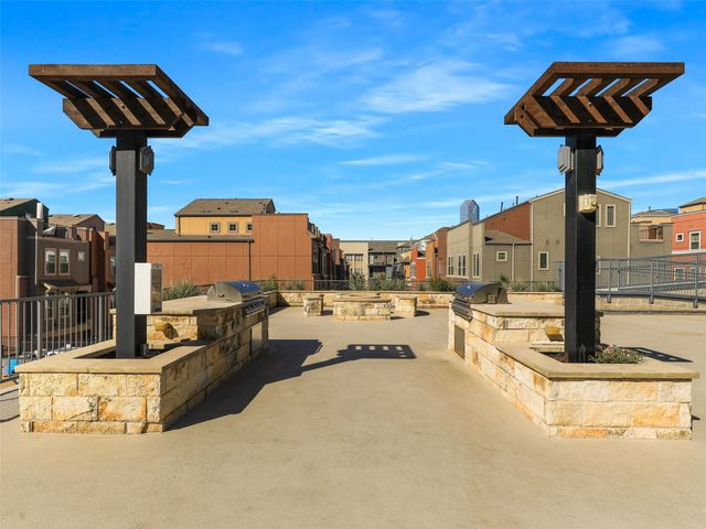 1001 Belleview Street 307, Dallas, TX 75215