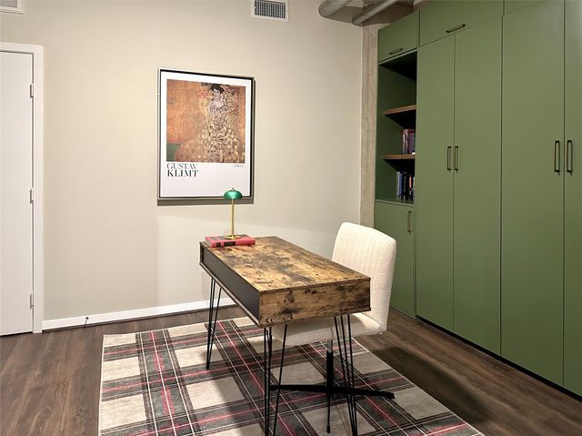 1001 Belleview Street 307, Dallas, TX 75215