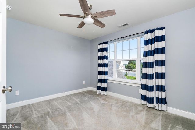 15 MELVILLE CT, Medford, NJ 08055