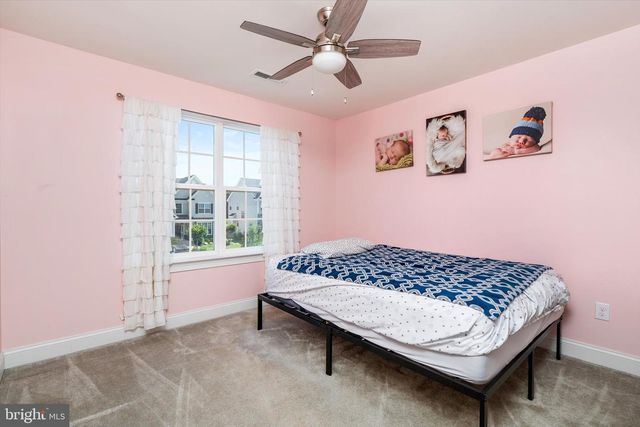 15 MELVILLE CT, Medford, NJ 08055