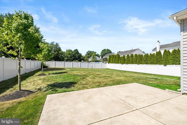 15 MELVILLE CT, Medford, NJ 08055