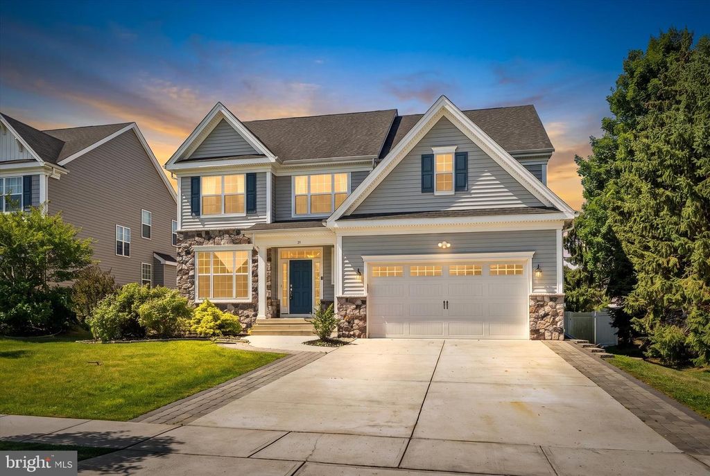 15 MELVILLE CT, Medford, NJ 08055
