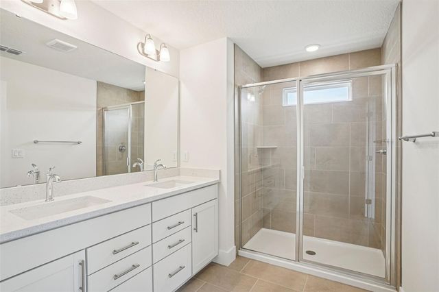 30333 EMERALD FOREST DRIVE, Mount Dora, FL 32757