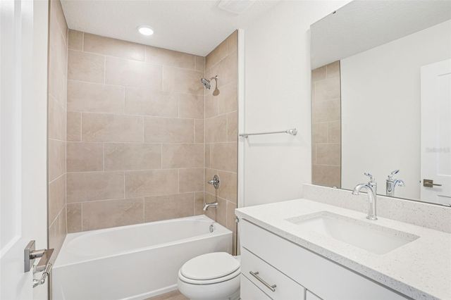30333 EMERALD FOREST DRIVE, Mount Dora, FL 32757