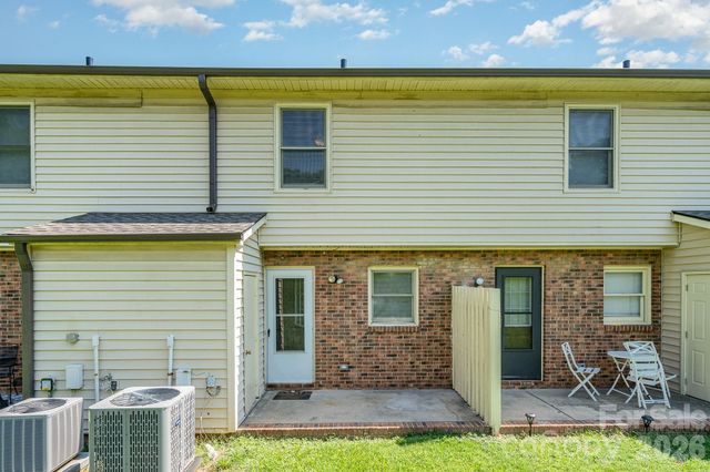 434 Stoneycreek Lane, Rock Hill, SC 29730