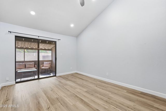 425 E CULLUMBER Avenue C, Gilbert, AZ 85234