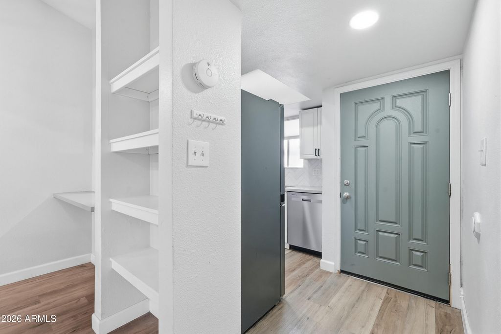 425 E CULLUMBER Avenue C, Gilbert, AZ 85234 — photo 4